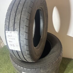 Bridgestone 225/65 R16C