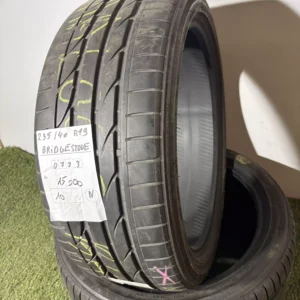 Bridgestone 235/40 R19