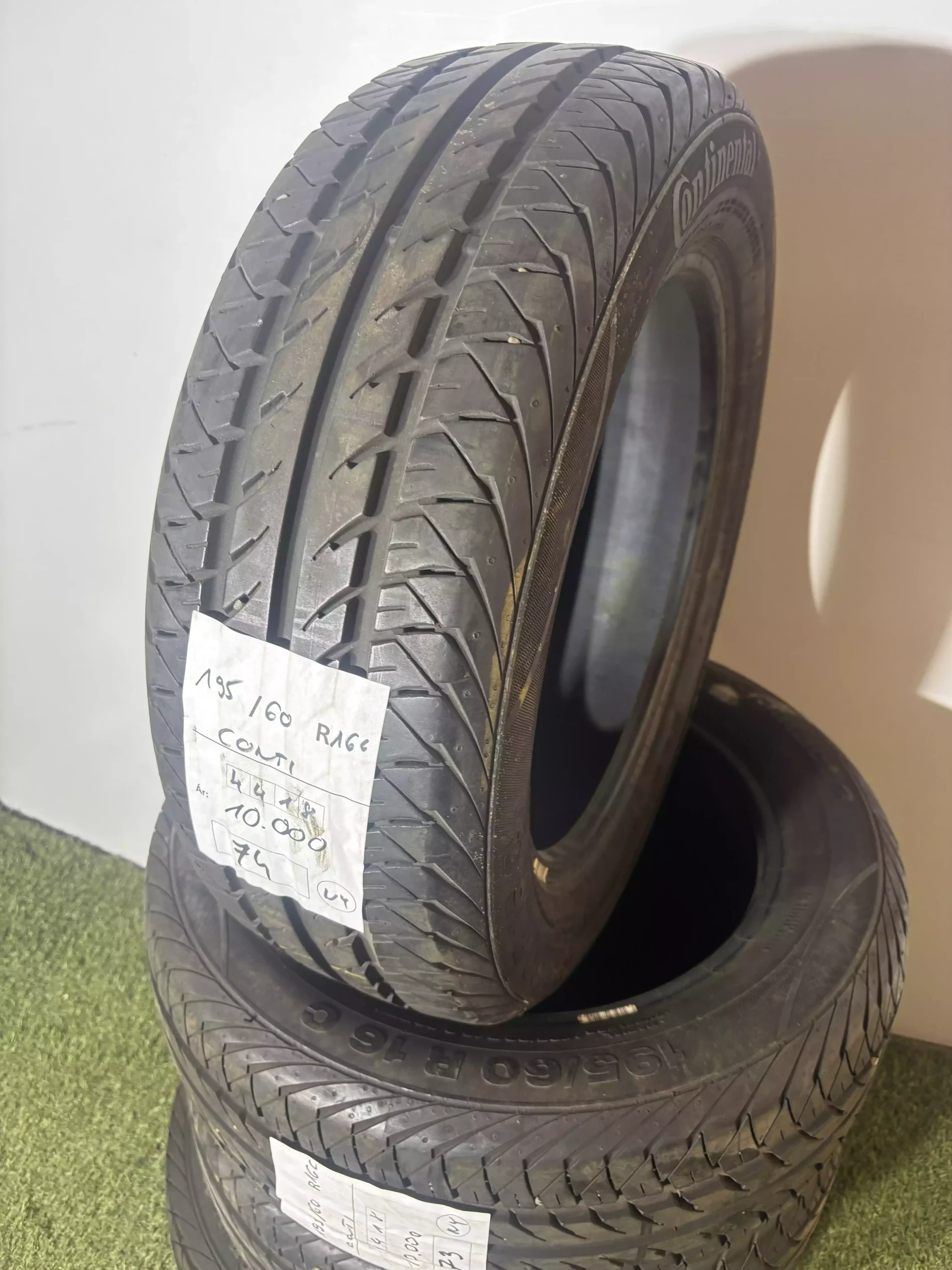 Continental 195/60 R16C