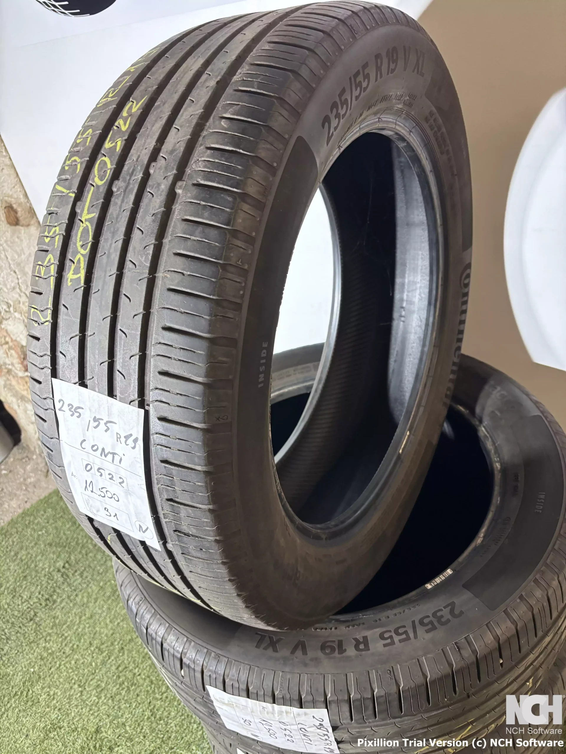 Continental 235/55 R19