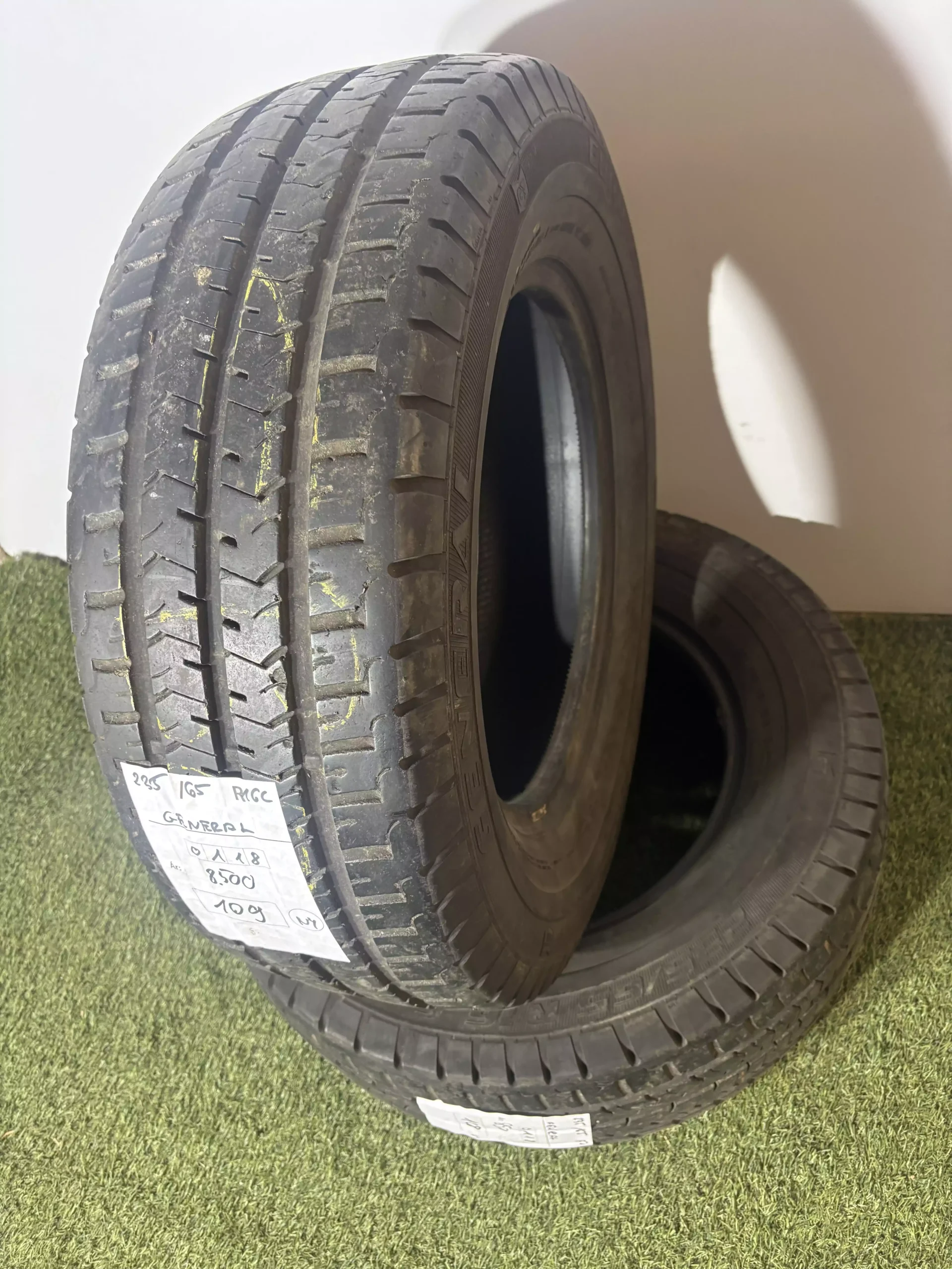General 235/65 R16C
