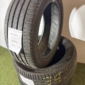 Michelin 235/45R18